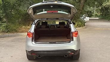 Infiniti FX35: 2010 г., 3.5 л, Автомат, Бензин, Кроссовер — 7