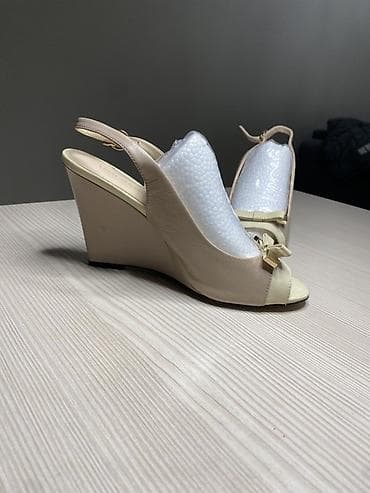 прокол носа: Женская обувь — комплект из 6 пар (разные модели и сезоны) 1) — 6