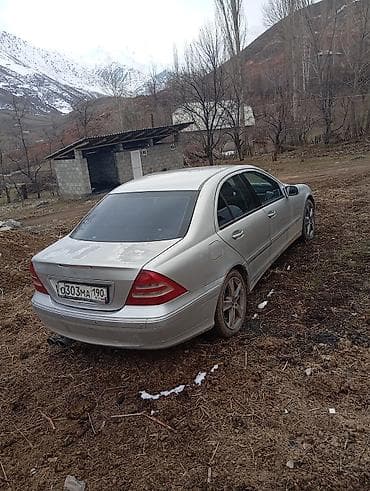 авто б: Mercedes-Benz C-Class: 2000 г., Седан — 6