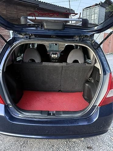 Honda Fit: 2002 г., 1.3 л, Вариатор, Бензин, Хетчбек — 4