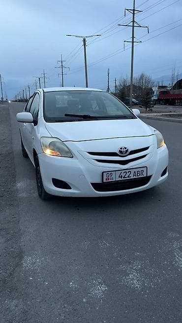 тойота яарис: Toyota Yaris: 2008 г., 1.3 л, Автомат, Бензин, Седан — 1