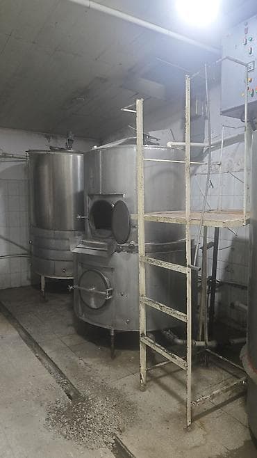 консольный кран: Емкости из нержавеющей стали для пищевого производства. Описание: - — 8