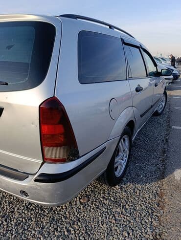 меняю дом на машину: Ford Focus: 2002 г., 1.8 л, Механика, Дизель, Универсал — 5