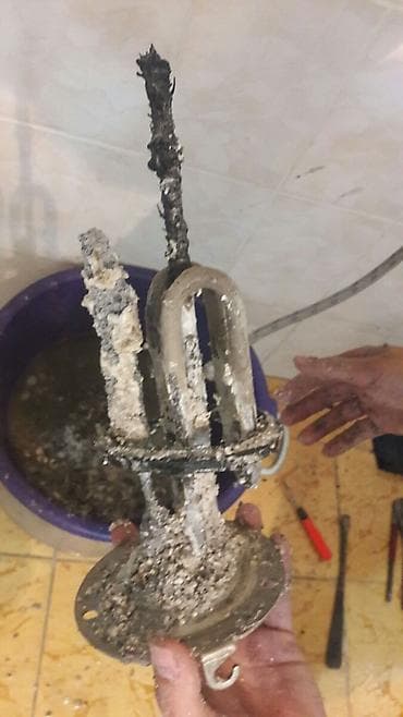 Ремонт бойлера, водоногревателя. Чистка бойлера от накипи. Аристон — 3