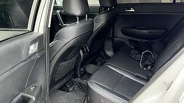 Продажа авто: Kia Sportage: 2018 г., 2 л, Автомат, Дизель, Кроссовер — 8