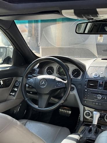 mers 212: Mercedes-Benz C-Class: 2007 г., 3.5 л, Автомат, Бензин, Седан — 8
