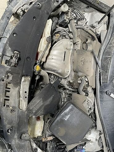битый лексус: Toyota Camry (XV50, ориентировочно 2015–2017) — автомобиль после ДТП — 3