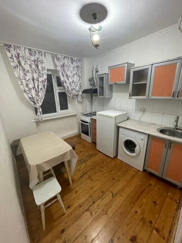 купить коммерческое помещение в бишкеке: 5 и более комнат, 100 м², 104 серия, 1 этаж, Старый ремонт — 2