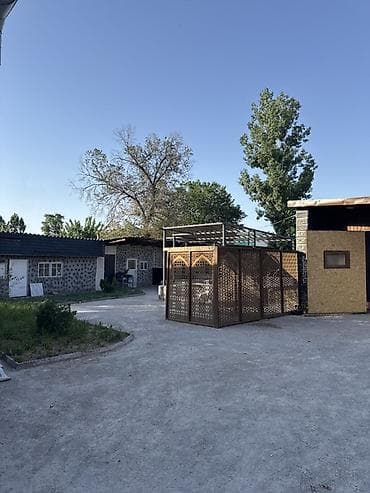 old bishkek: Belovoski center Продаётся одноэтажный дом с участком. Основные — 6