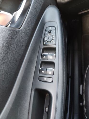 авто рассрочка бишкек без первоначального взноса: Hyundai Santa Fe: 2018 г., 2 л, Автомат, Дизель, Кроссовер — 12