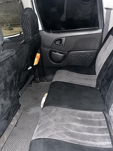 титановая: Toyota Funcargo: 2003 г., 1.5 л, Автомат, Бензин — 6