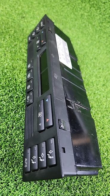 е38: Блок климат контроля BMW 2000 г., Б/у, Оригинал, Германия — 5