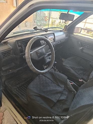 филдер: Volkswagen Golf: 1989 г., Механика, Хэтчбэк — 7