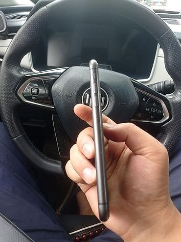 iphone 11mini: IPhone 11, Б/у, 64 ГБ, Черный, Зарядное устройство, Защитное стекло, Чехол, 100 % — 3