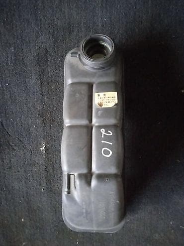 w209: Автозапчасти на Мерседес-бенц Расширительные бачки на Мерседес-бенц — 3