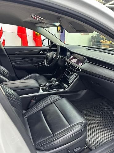 step 2: Kia Cadenza: 2020 г., 2.5 л, Седан — 1