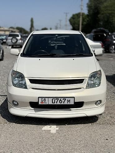 Унаа: Toyota Ist: 2002 г., 1.5 л, Автомат, Бензин, Хетчбек — 1