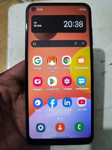 iphone 9 plus: Samsung Galaxy A11, Б/у, 32 ГБ, цвет - Голубой, 2 SIM — 9