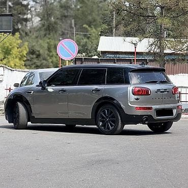 Mini Cooper Clubman: 2018 г., 1.5 л, Автомат, Бензин, Универсал — 4