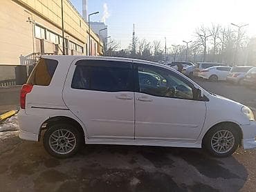 5: Toyota Raum: 2003 г., 1.5 л, Автомат, Бензин — 2