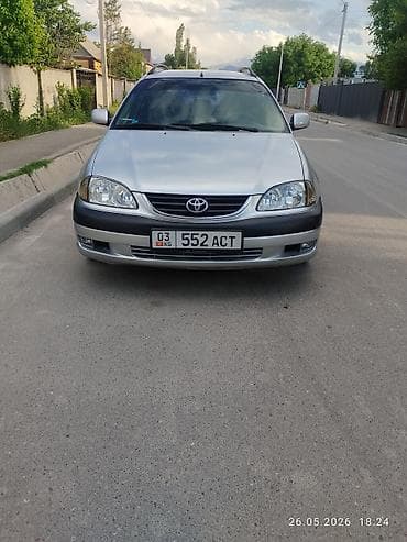 авто машиналар: Toyota Avensis: 2002 г., 2 л, Кол менен иштөөчү, Дизель, Универсал — 2