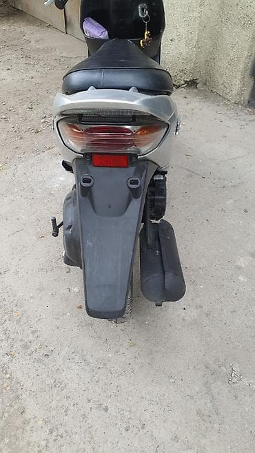 Тип скутера Honda, 50 куб. см, Бензин, Б/у — 3