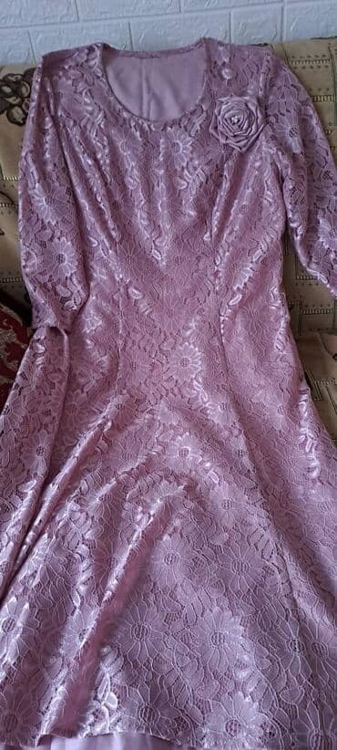 прокат платьев больших размеров: Платье гипюровое . Индивидуальный пошивнадето 1 раз. Размер 50 — 3