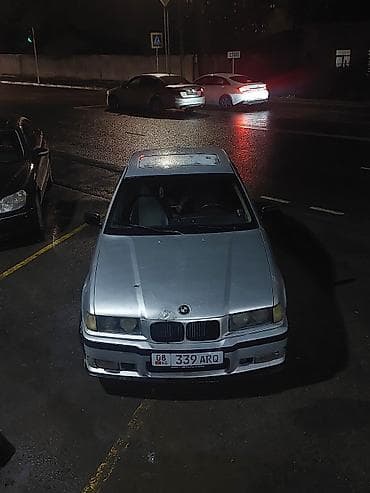 кузов е36: BMW 3 series: 1991 г., 1.8 л, Ручные, Бензин, Седан — 2