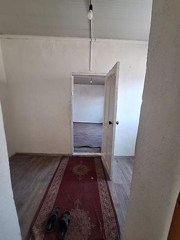 тамчы комнаты: Сдаётся светлая комната с отдельным входом. - Просторное помещение с — 2