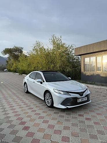 camry 5: Toyota Camry: 2018 г., 2.5 л, Автомат, Бензин, Седан — 1