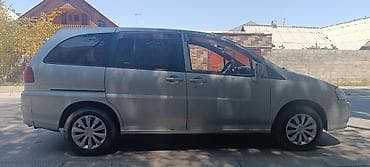 Nissan Liberty: 2001 г., 2 л, Автомат, Бензин, Минивэн — 6