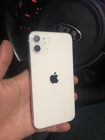 iphone 17: IPhone 11, 128 ГБ, Белый, 81 % — 1