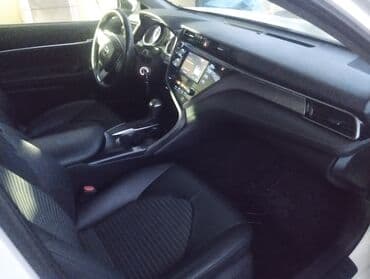 домкрат гидравлический для вытяжки авто: Toyota Camry: 2019 г., 2.5 л, Автомат, Бензин, Седан — 4