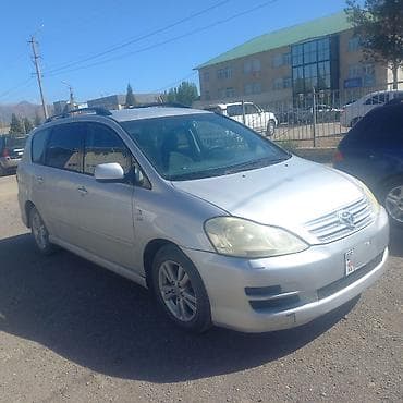Унаа сатуу: Toyota Avensis Verso: 2005 г., 2 л, Автомат, Бензин, Вэн/Минивэн — 2