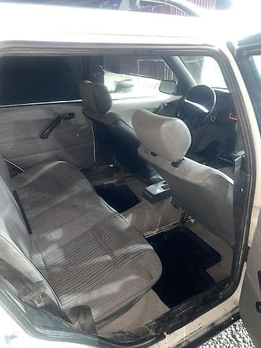 mercedes e13: Volkswagen Passat: 1991 г., 1.8 л, Механика, Бензин, Универсал — 8