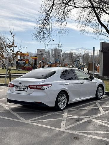 es 200: Toyota Camry: 2018 г., 2.5 л, Вариатор, Гибрид, Седан — 8