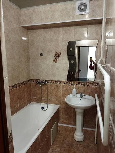 совхоз фрунзе квартира: 2 бөлмө, Менчик ээси, Чогуу жашоосу жок — 8