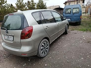белорус 82 1: Toyota Corolla Verso: 2004 г., 2 л, Механика, Дизель, Вэн/Минивэн — 2