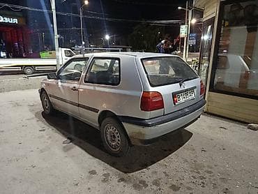 авто жетта: Volkswagen Golf: 1992 г., 1.8 л, Ручные, Газ, Хэтчбэк — 1