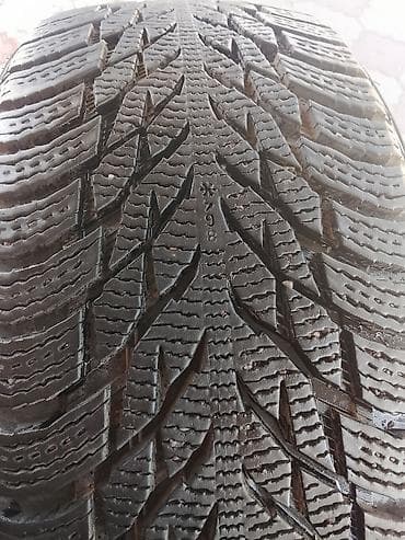 hyperko 2: Зимние шины Nokian Hakkapeliitta (липучка), размер 255/40 R18 99T XL — 1