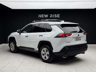 prius plus: Toyota RAV4: 2021 г., 2.5 л, Автомат, Гибрид, Кроссовер — 6