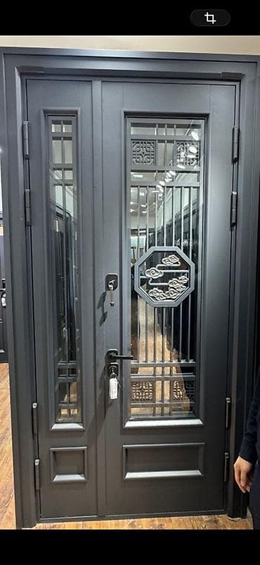 кованые: Двери для домов и квартир, Металлическая, Со стеклом, цвет - Серый — 1