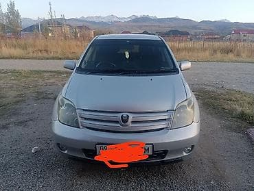 Продажа авто: Toyota Ist: 2003 г., 1.5 л, Автомат, Бензин, Хэтчбэк — 2
