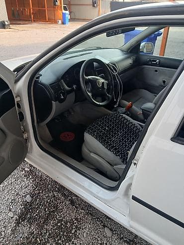 волсфаген голф: Volkswagen Golf: 1999 г., 1.6 л, Механика, Газ, Хэтчбэк — 7