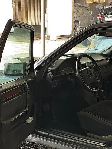 bad e2: Mercedes-Benz W124: 1994 г., 3.2 л, Автомат, Бензин, Седан — 1