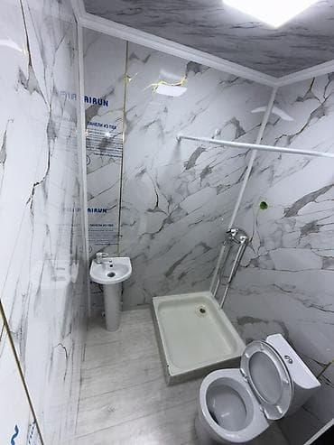 Сдаётся комната с собственным санузлом и душем. Описание: -