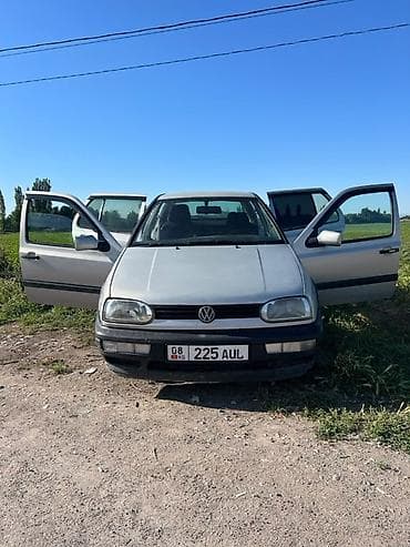 Volkswagen Golf: 1994 г., 2 л, Кол менен иштөөчү, Бензин, Хетчбек — 7