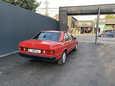 порше цена: Mercedes-Benz 190: 1988 г., 2 л, Механика, Бензин, Седан — 7