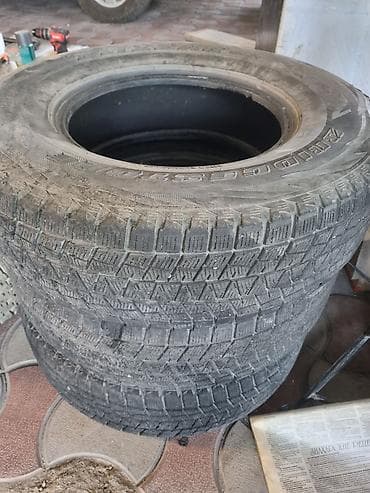 rf1 rf2: Шины 225 / 80 / R 15, Зима, Б/у, Комплект, Внедорожные (АТ/МТ), Япония, Bridgestone — 1