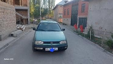 Volkswagen Golf: 1995 г., 1.6 л, Кол менен иштөөчү, Бензин, Хетчбек — 1